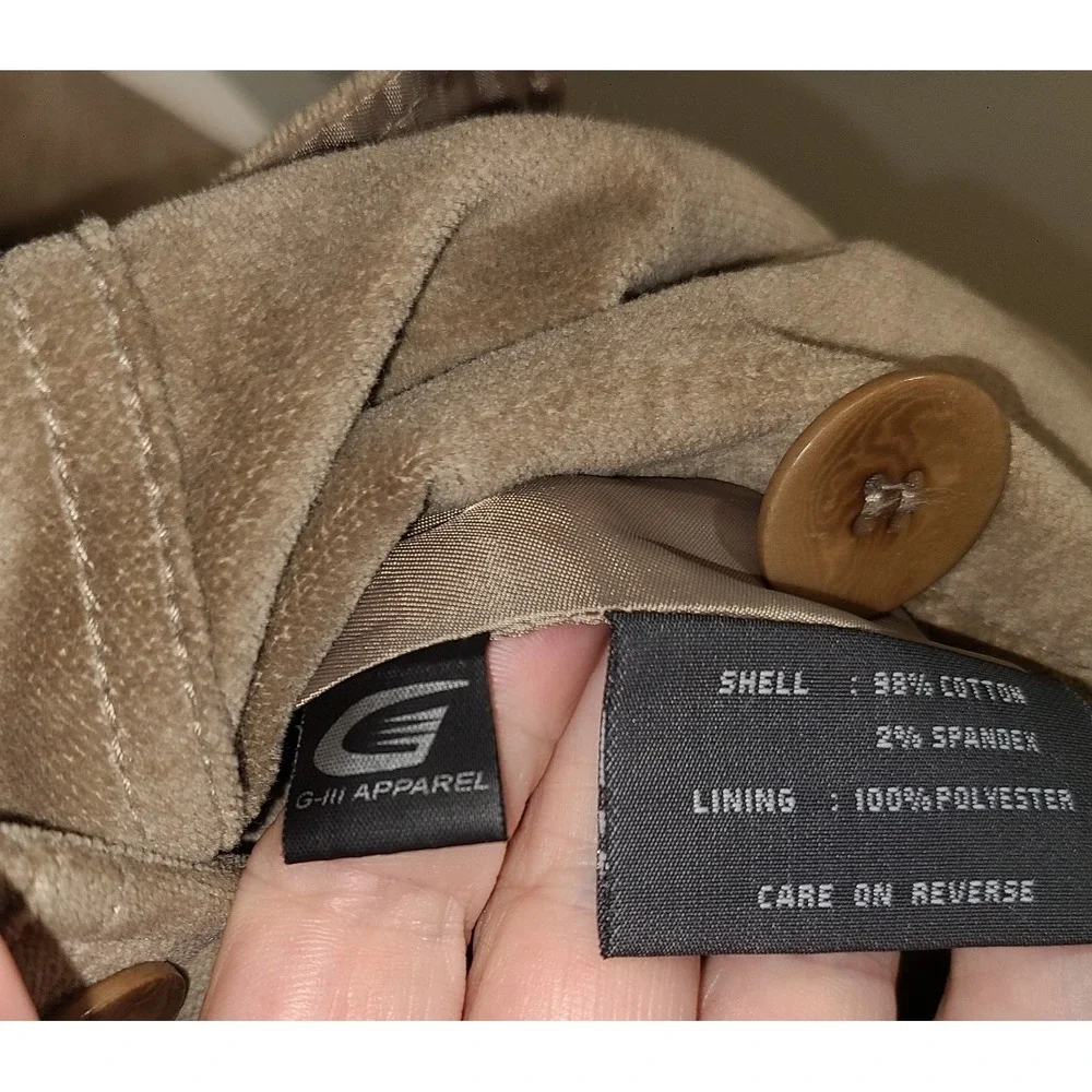 Kenneth Cole fully lined